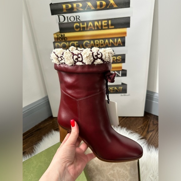 Gucci boots - Picture 1 of 10